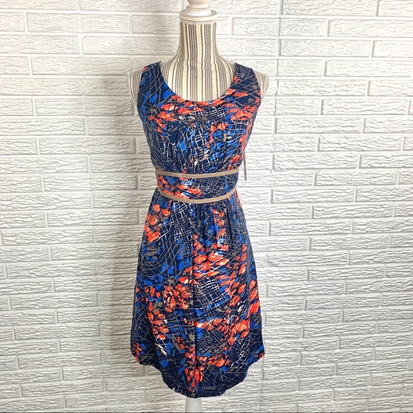 Tahari Dresses & Skirts - Tahari Fit and Flare Open Back Patterned Dress